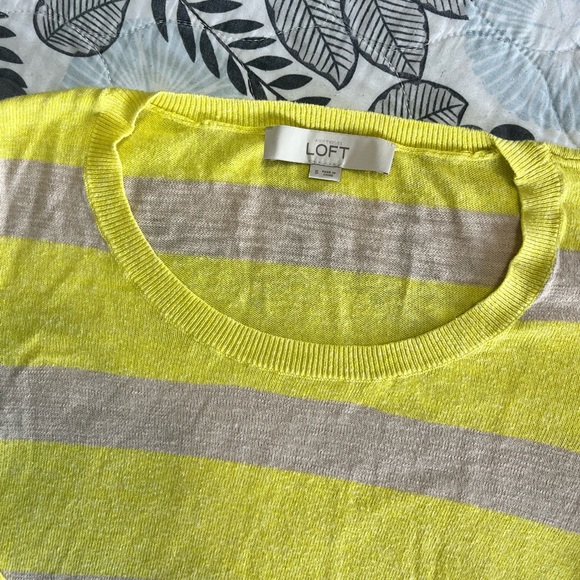 Ann TaylorLoft Sweater Yellow & Gray Women’s Sz S - Picture 2 of 5